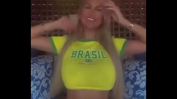 me diga o que é mais gostoso do que uma garota trans brasileira?