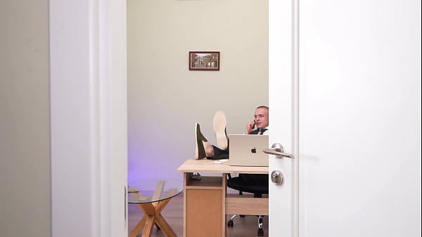 Sam the boss fucked his Secretary in the ASS in the office in front of his colleagues