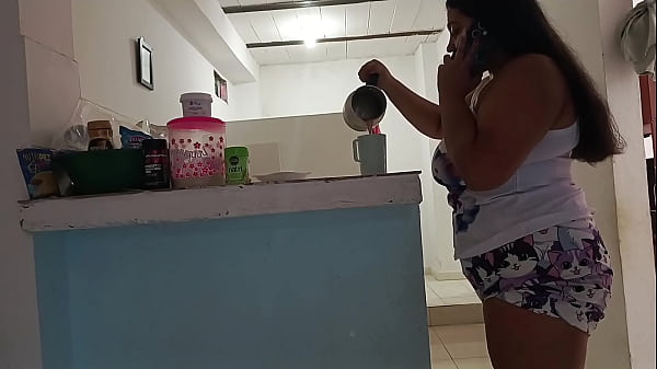 niñera se folla a su hermanastro en cilla de ruedas