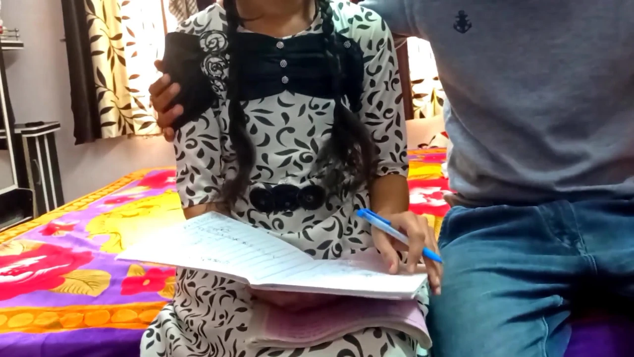 School girl fucked hard by uncle – Hindi desi porn with audio