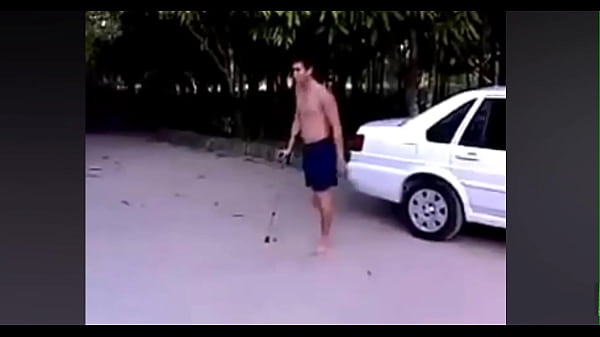 Briga de saci, foi num pé e voltou no outro