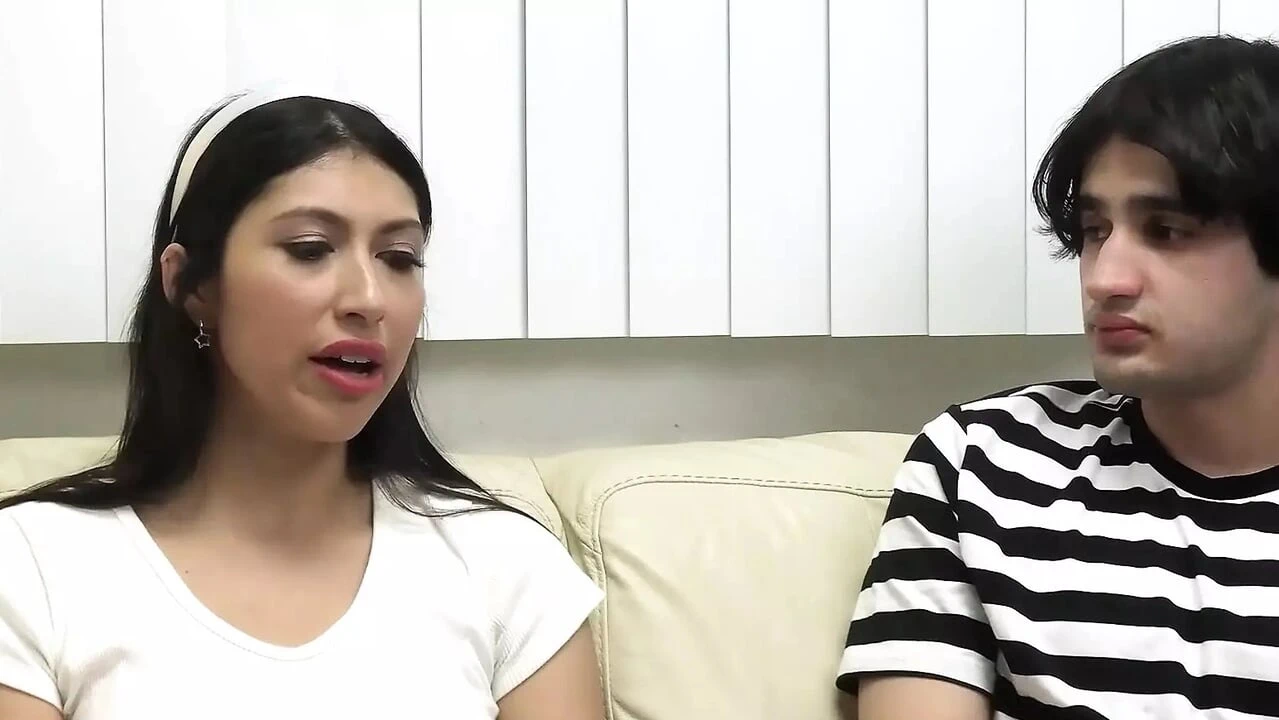 Doctor Barber, An Unorthodox Therapist, Prescribes Sex To Troubled Step Siblings – Perv Therapy