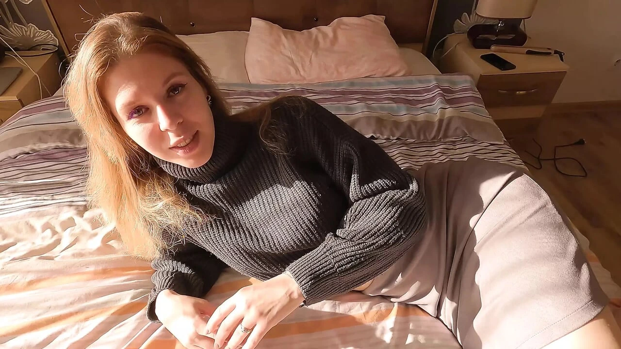 Fucked Step-Aunty In The Ass!! While She Was Waiting For Someone Else To Fuck Her