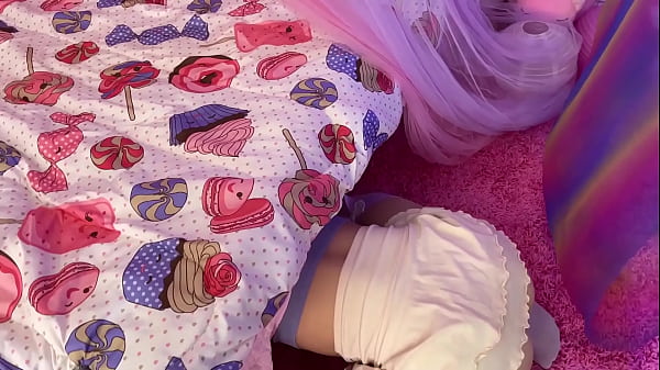 Horny Teen Step Sister Stuck Under Bed – She Gets Her Tight Pussy Fucked Doggystyle