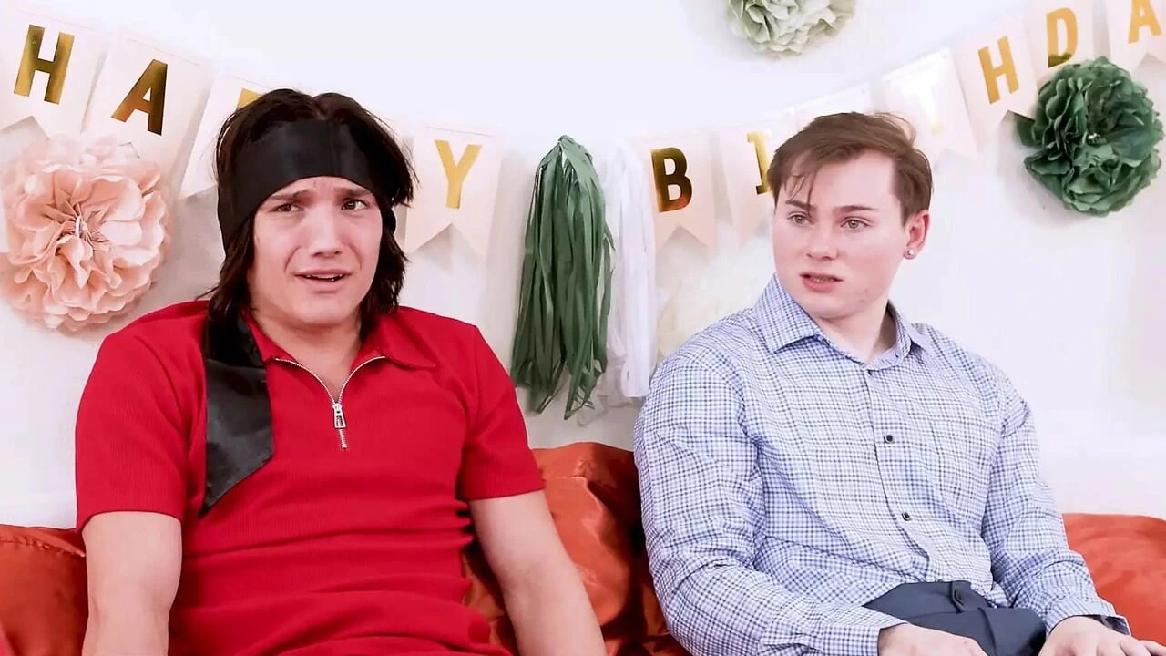 Hot Step Moms Surprise Their Virgin Horny Stepsons With Sensual Tantric Sex – MomSwap