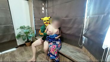 Hot Thai Housewife in Sarong –Thai Amateur POV