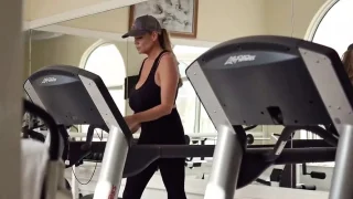 PORNFIDELITY – Kelly Madison’s Cock Milking Morning Routine