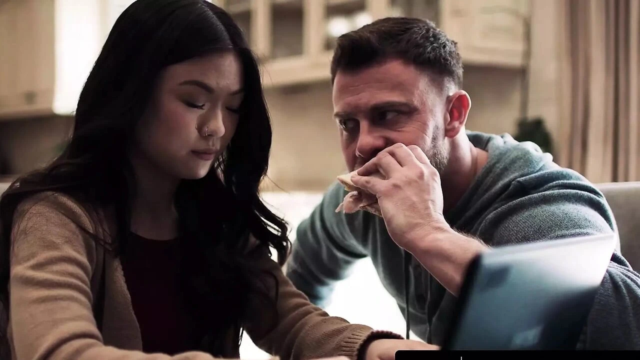 PURE TABOO Lulu Chu’s Pervy Roommate Uses Slimthick Vic To Seduce Her Into A Threesome FULL SCENE