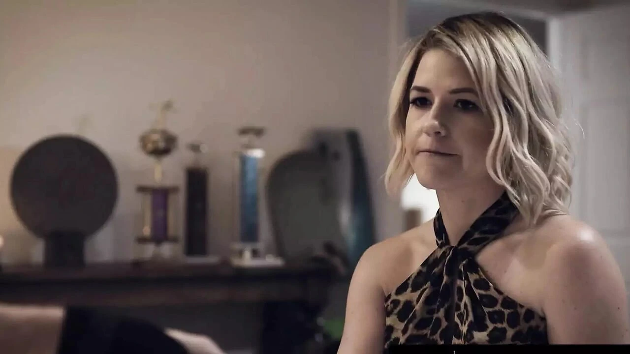 PURE TABOO Stepmom Kit Mercer Volunteers Her Pussy To Cure Wounded Stepson