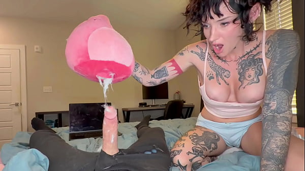 Spying Step Bro Stuffs Step Sis’s Stuffy