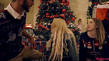 Step Sisterly Spite, Turns Foursome Night