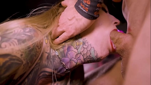 Teaser – GGG John Thompson – GERMAN SLUT VS COLOMBIAN SLUT – GANGBANG