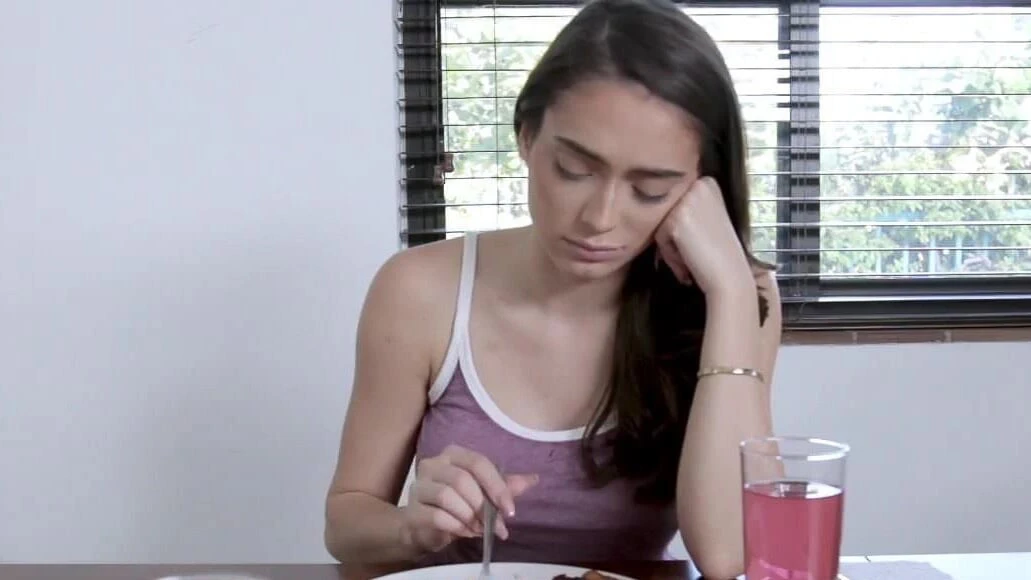 TeenPies – Hot Girlfriend Impregnated By Boyfriend