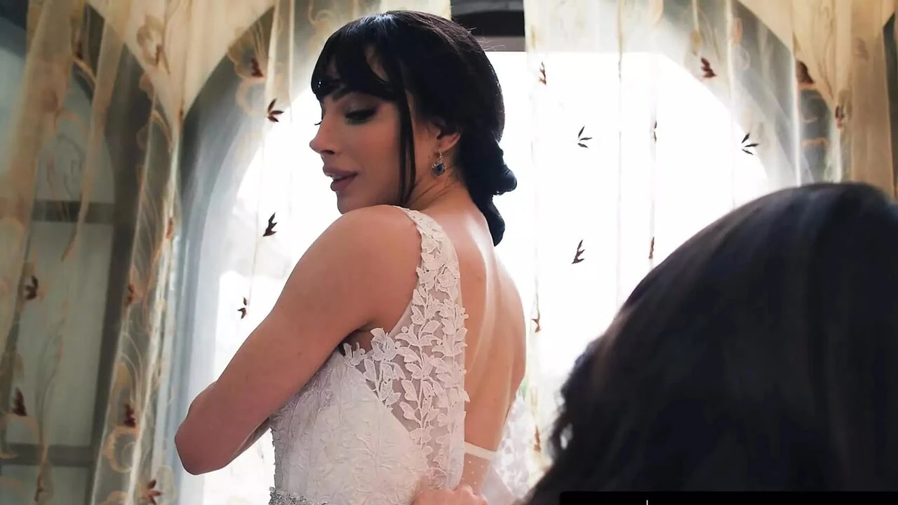 TRANSFIXED – Lesbian Trans Bride Ariel Demure Creampies Her Cis Wife Sophia Burns During Honeymoon