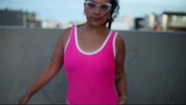 Viejo verde se come a la recién llegada de Rosario – Trío casero con anal salvaje