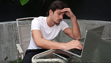 while I’m on the computer stressed out from work the Colombian slut comes to make me relax