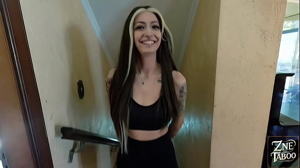 ZNE TABOO – STEPSISTER HELPING IN THE POOL AND WANTING CUM IN HER PUSSY ft. Janys [FREE SCENE]