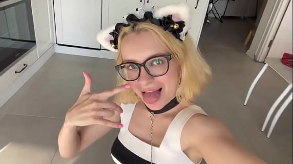 Leave any comment if you like my look!#blonde #teen #amateur #cosplay #dancegirl #glasses