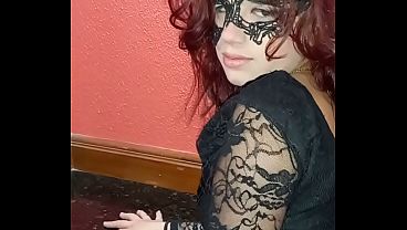 Linda and a tramp, the typical pretty but vulgar young Brazilian woman.