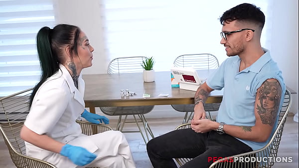 Pegas Productions – Vanessa TheRock est l’Infirmière vraiment Cochonne