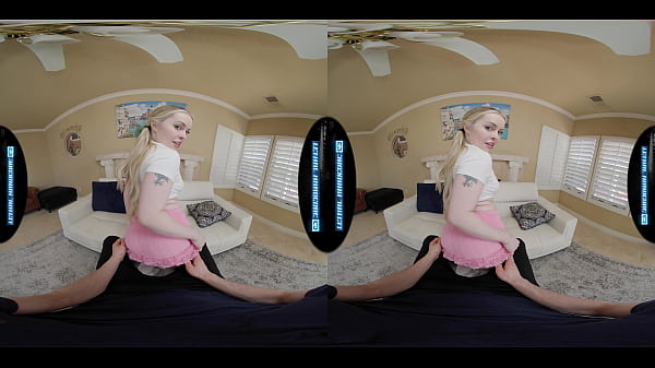 Cute HALEY SPADES Proves To You Why She’s PERFECT For Babysitting Job