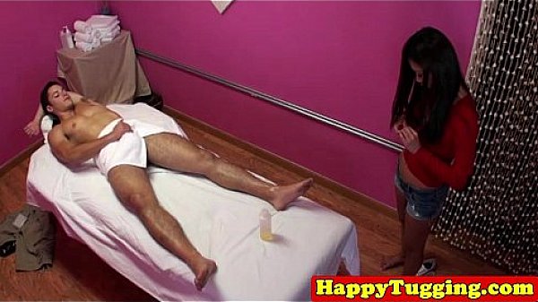 Real jap masseuse rubs customers dick
